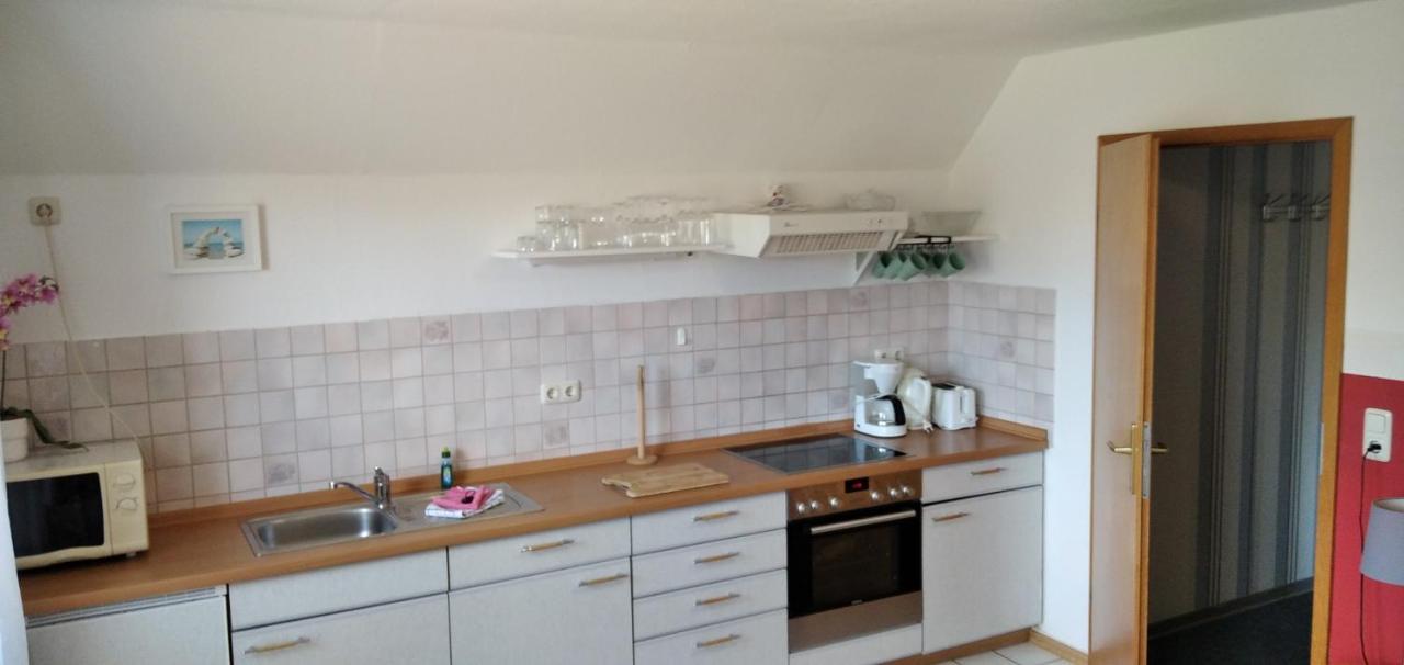 Haus Edzards Appartement Neuharlingersiel Buitenkant foto