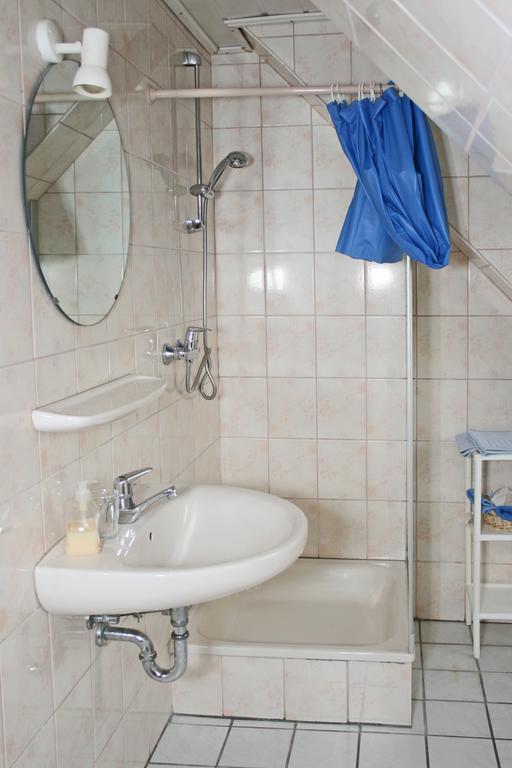 Haus Edzards Appartement Neuharlingersiel Kamer foto