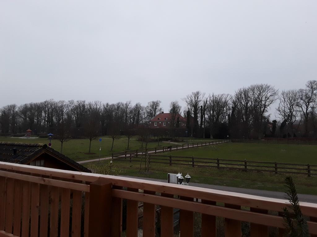 Haus Edzards Appartement Neuharlingersiel Buitenkant foto